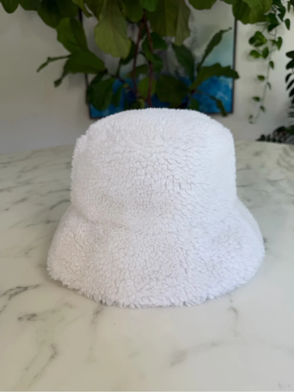 ALO YOGA Foxy Sherpa Bucket Hat Ivory S/M